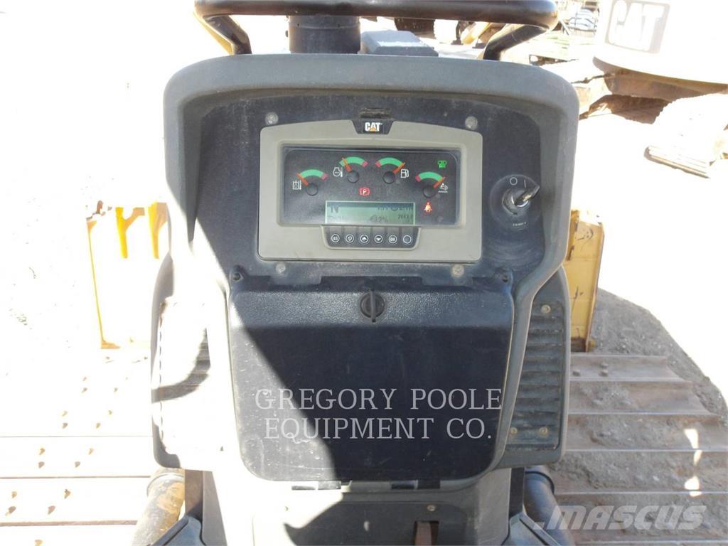 CAT D5K2LGP Dozer cingolati