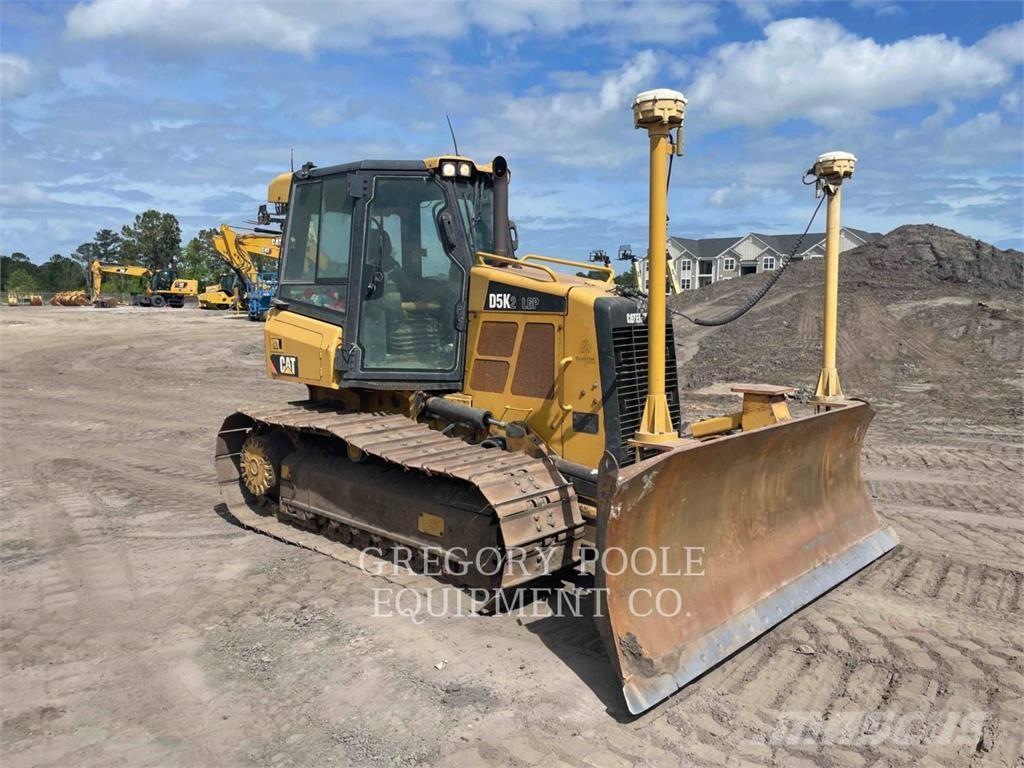 CAT D5K2LGP Dozer cingolati