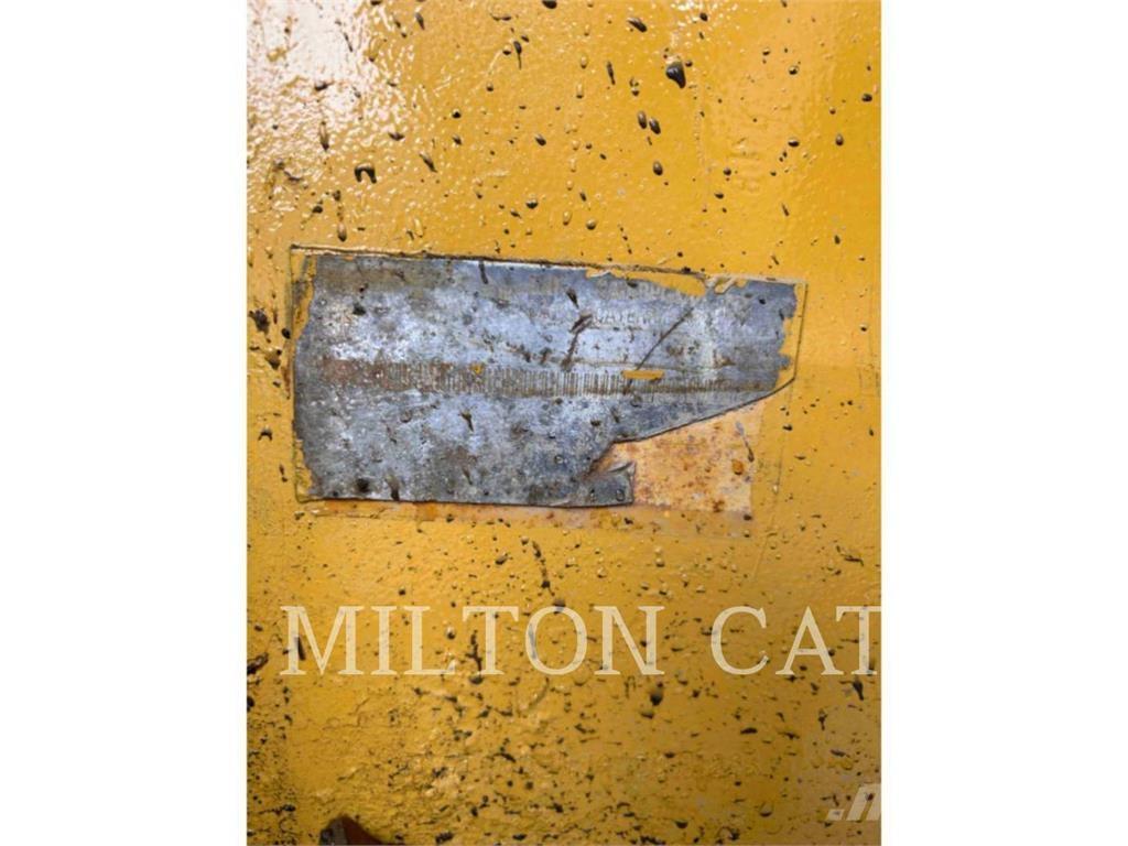 CAT D5NLGP Dozer cingolati