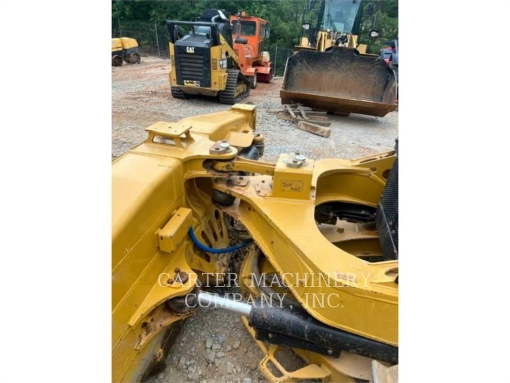 CAT D6 Dozer cingolati