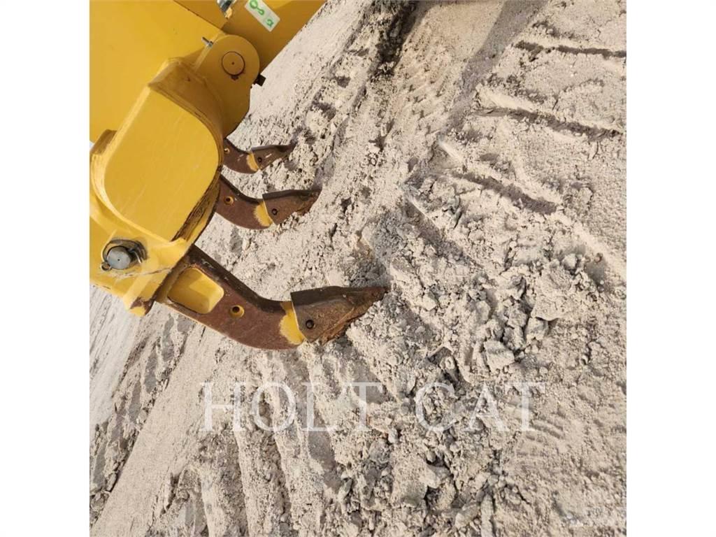 CAT D6 Dozer cingolati