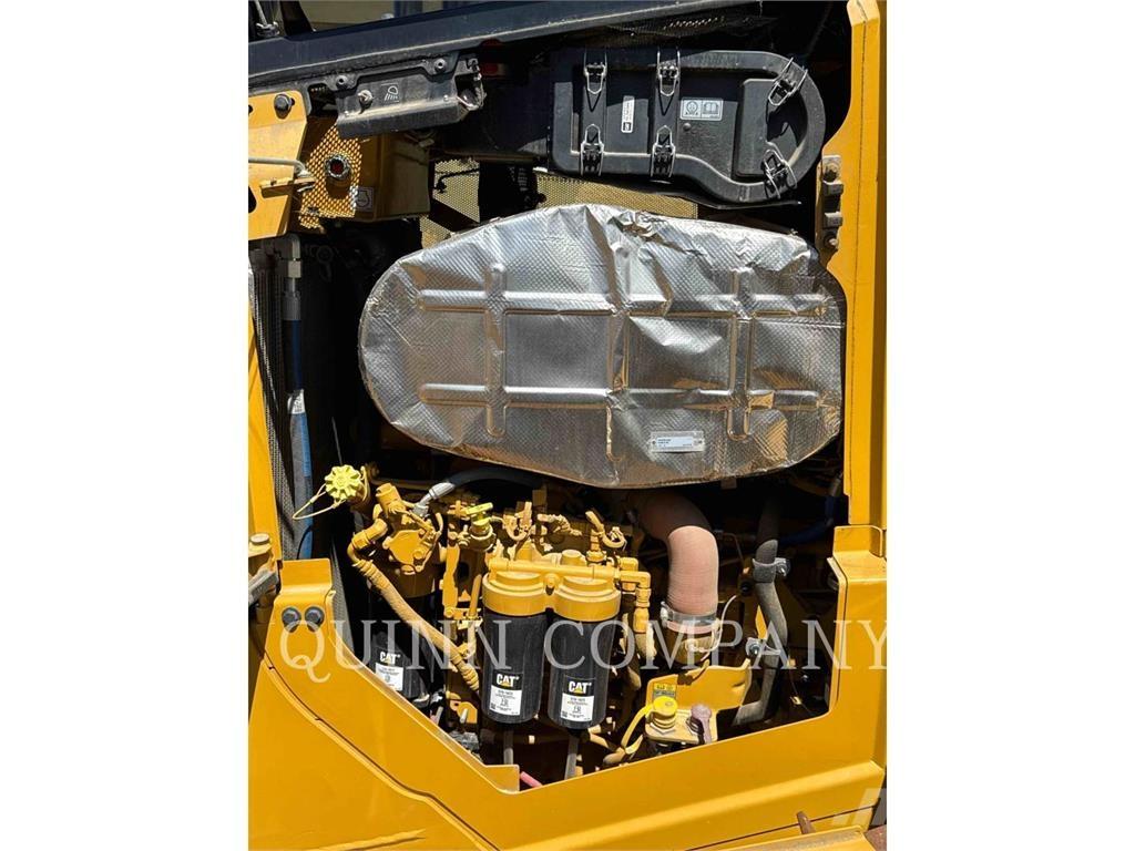 CAT D6 Dozer cingolati