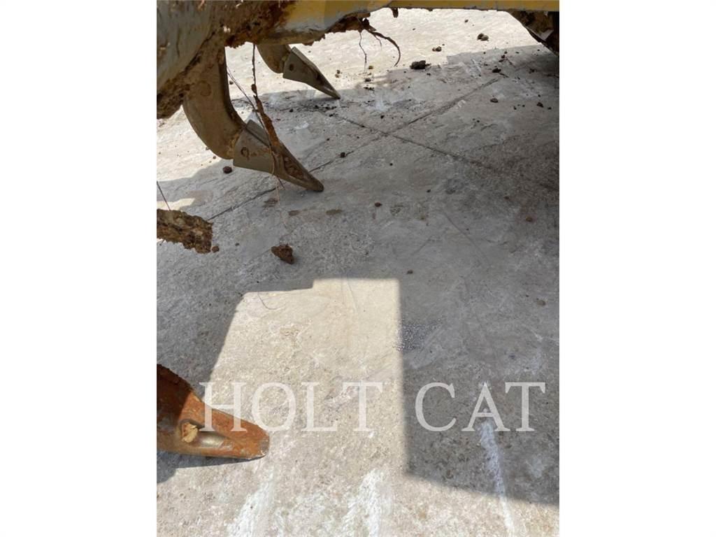 CAT D6 XELGPVP Dozer cingolati