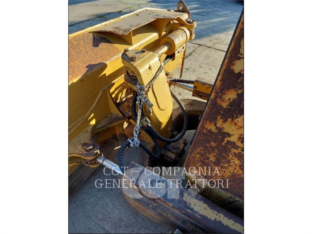 CAT D6M Dozer cingolati