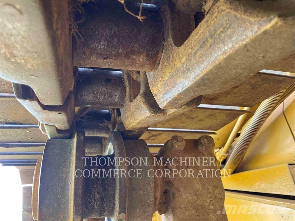 CAT D6M LGP Dozer cingolati