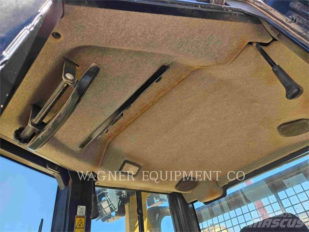 CAT D6N XL Dozer cingolati