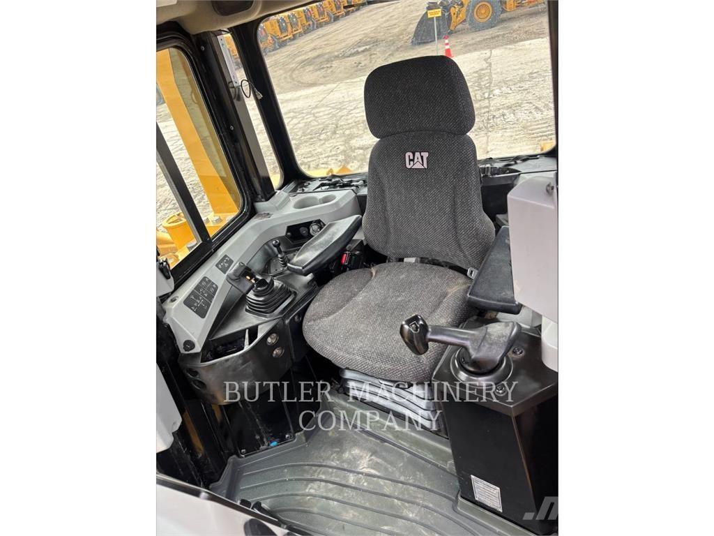 CAT D6T Dozer cingolati