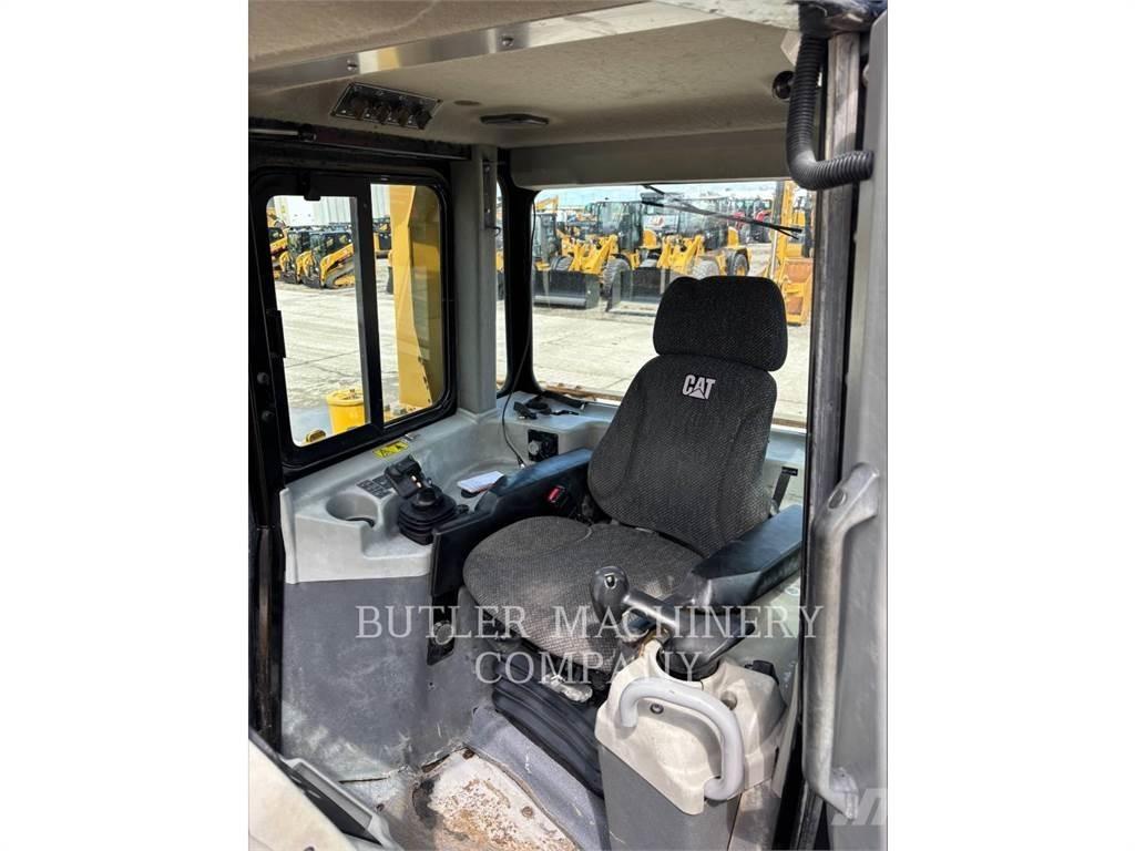 CAT D6T Dozer cingolati