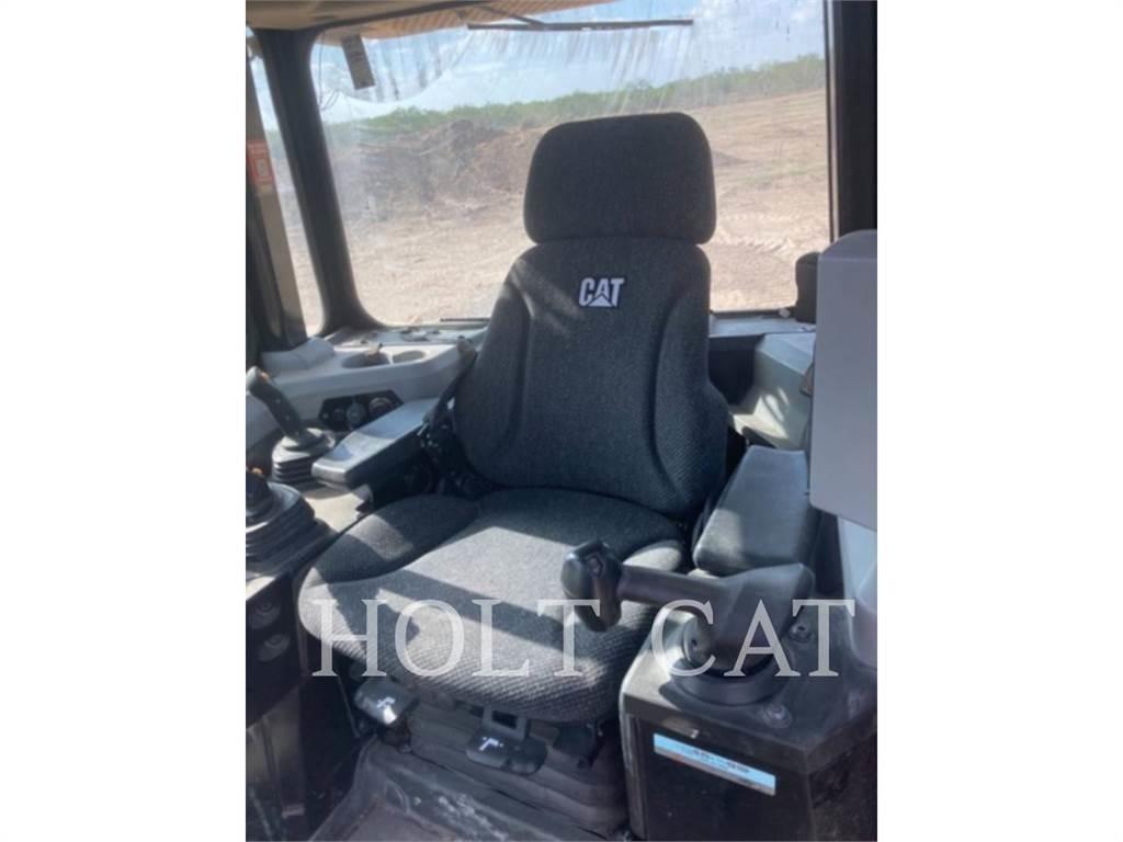 CAT D6T XWVP Dozer cingolati