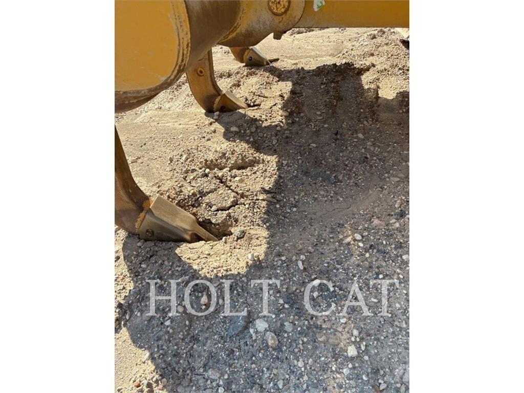 CAT D6XELGPVP3 Pale gommate