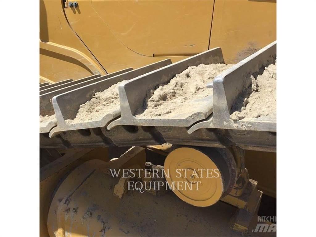 CAT D7 Dozer cingolati
