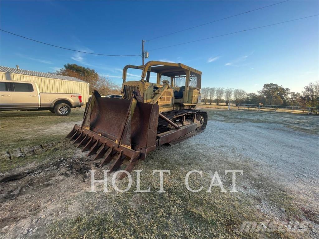 CAT D7 Dozer cingolati