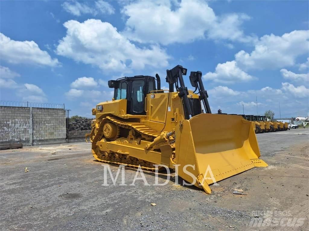 CAT D8 Dozer cingolati
