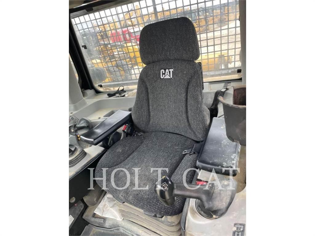 CAT D8 Dozer cingolati