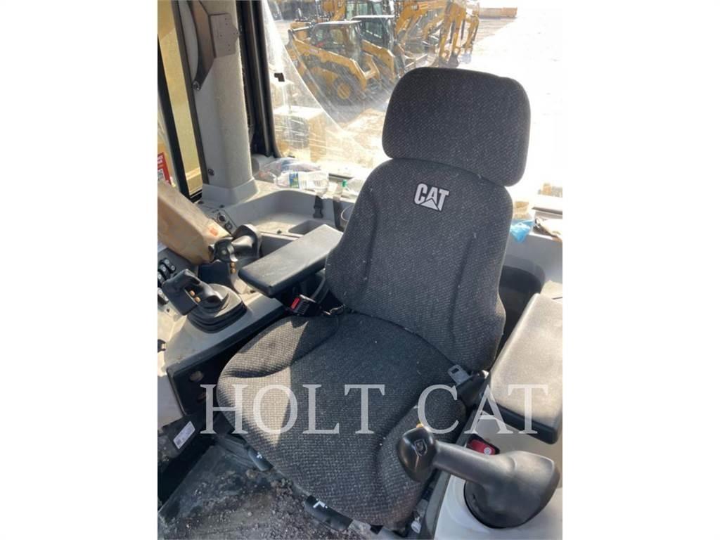 CAT D8 Dozer cingolati