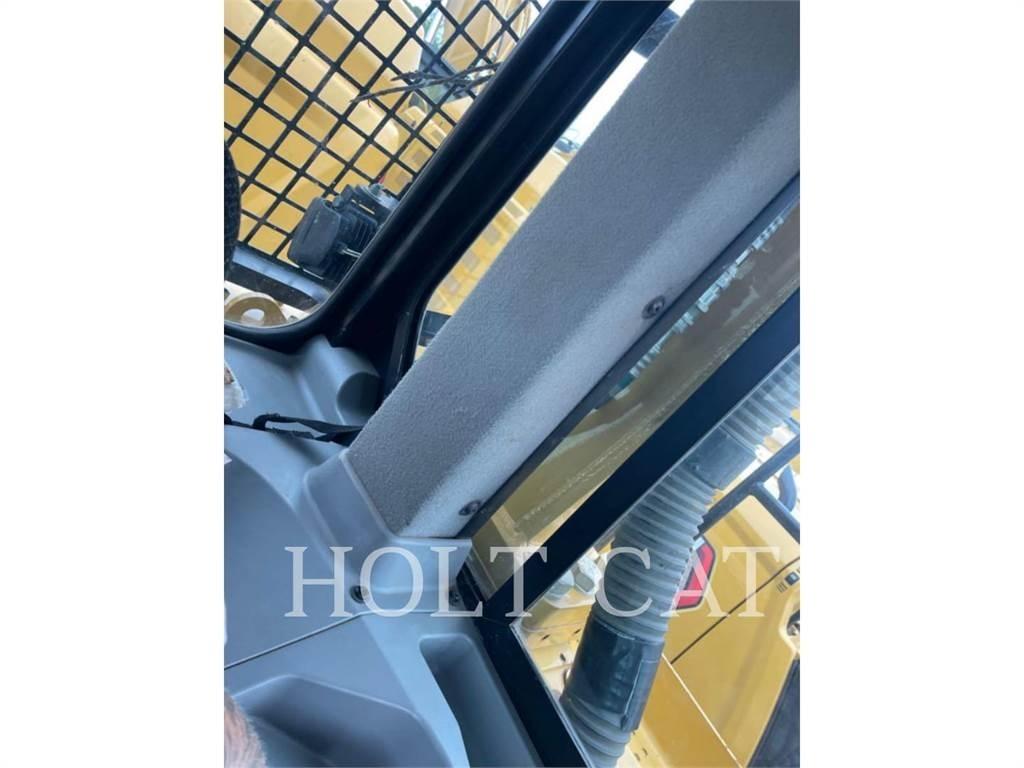 CAT D8T Dozer cingolati