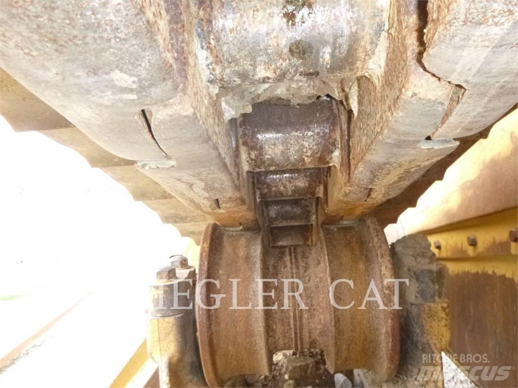 CAT D8T Dozer cingolati