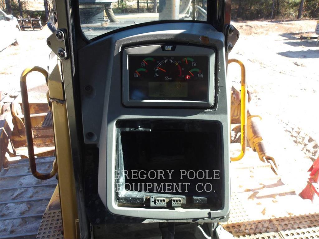 CAT D8T Dozer cingolati