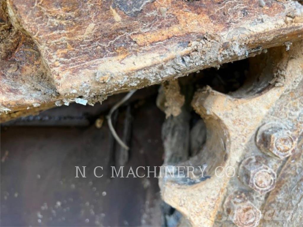 CAT D8T WH Camion ribaltabili