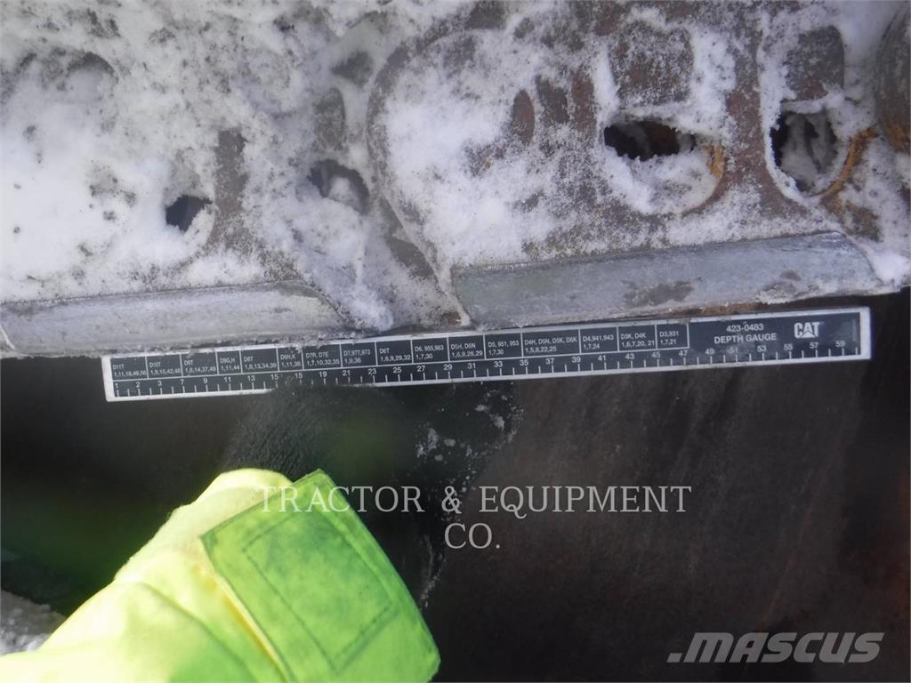 CAT D9 Dozer cingolati