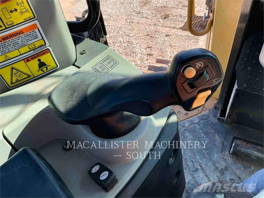 CAT D9T Dozer cingolati