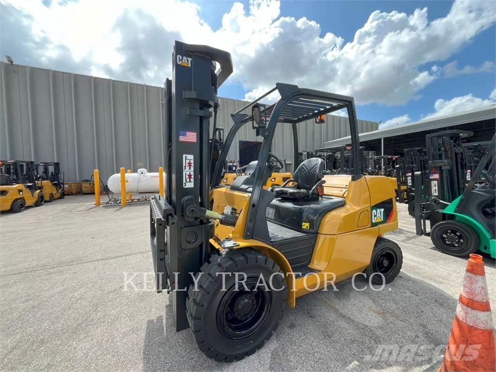 CAT DP50CN1 Carrelli elevatori diesel