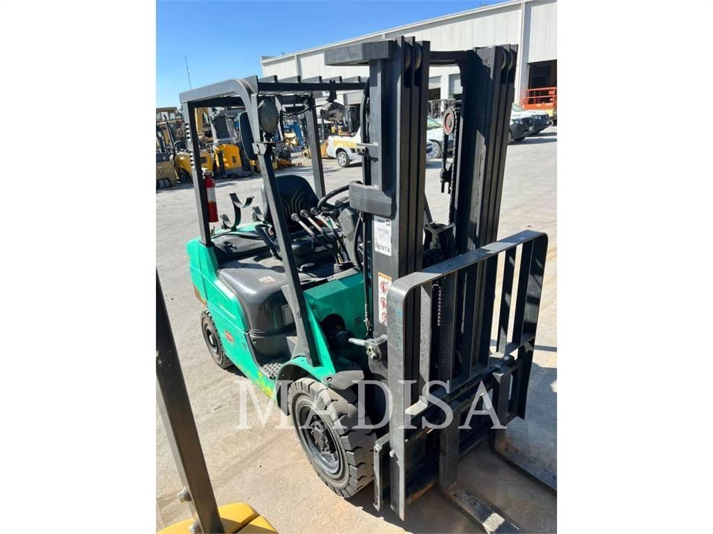 CAT FG25N5-LE Carrelli elevatori-Altro