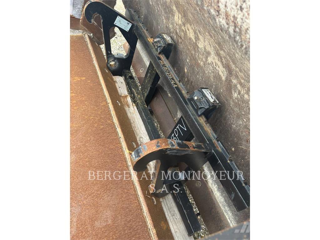 CAT FOURCHE 906 Costruzioni - Altro