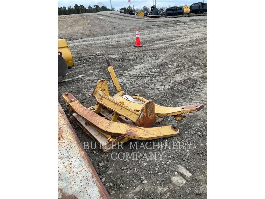 CAT FRONT SCARIFIER Scarificatori