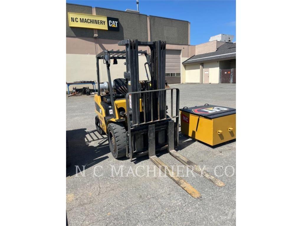 CAT GP30N5 Carrelli elevatori GPL