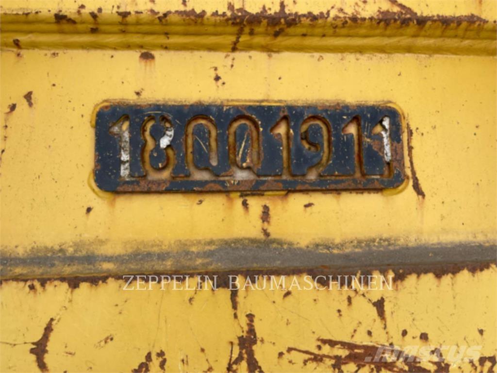 CAT HD-TL 1400MM CW55S Benne