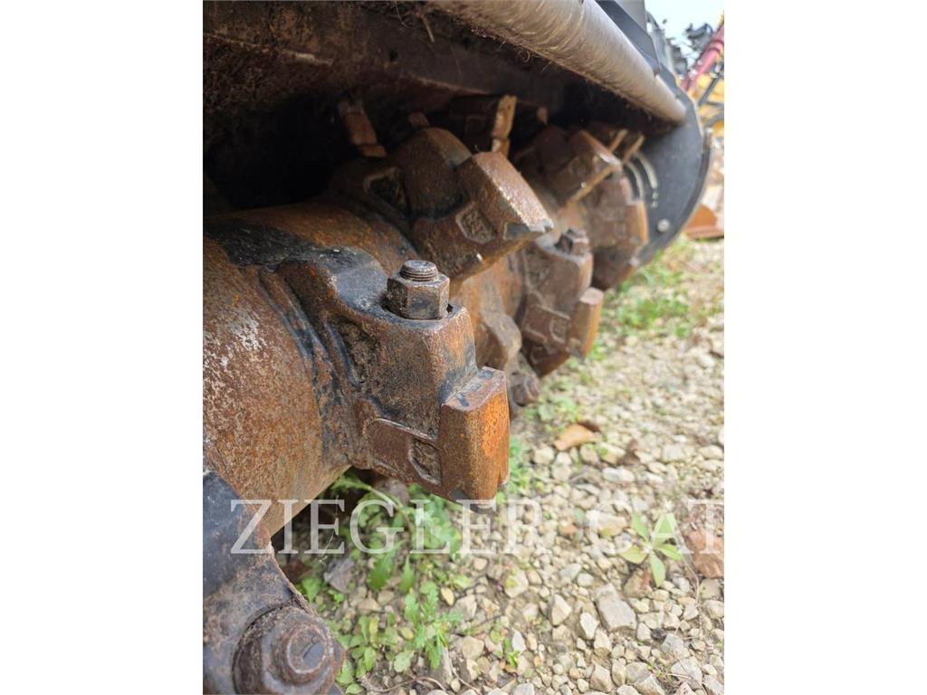 CAT HM418 Trince forestali