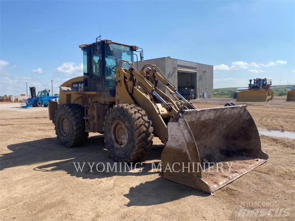 CAT IT38H Pale gommate