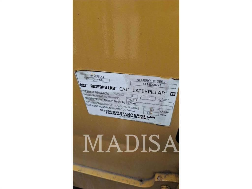 CAT LIFT TRUCKS DP25NM5 Carrelli elevatori diesel