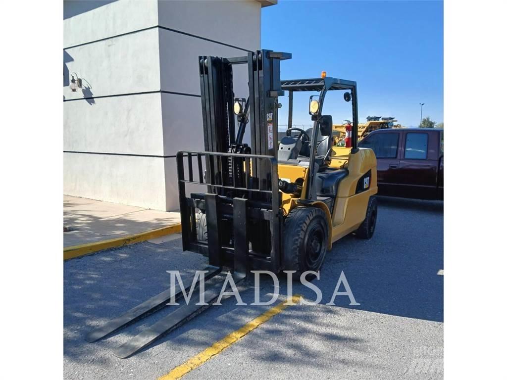 CAT LIFT TRUCKS DP50NM Carrelli elevatori diesel
