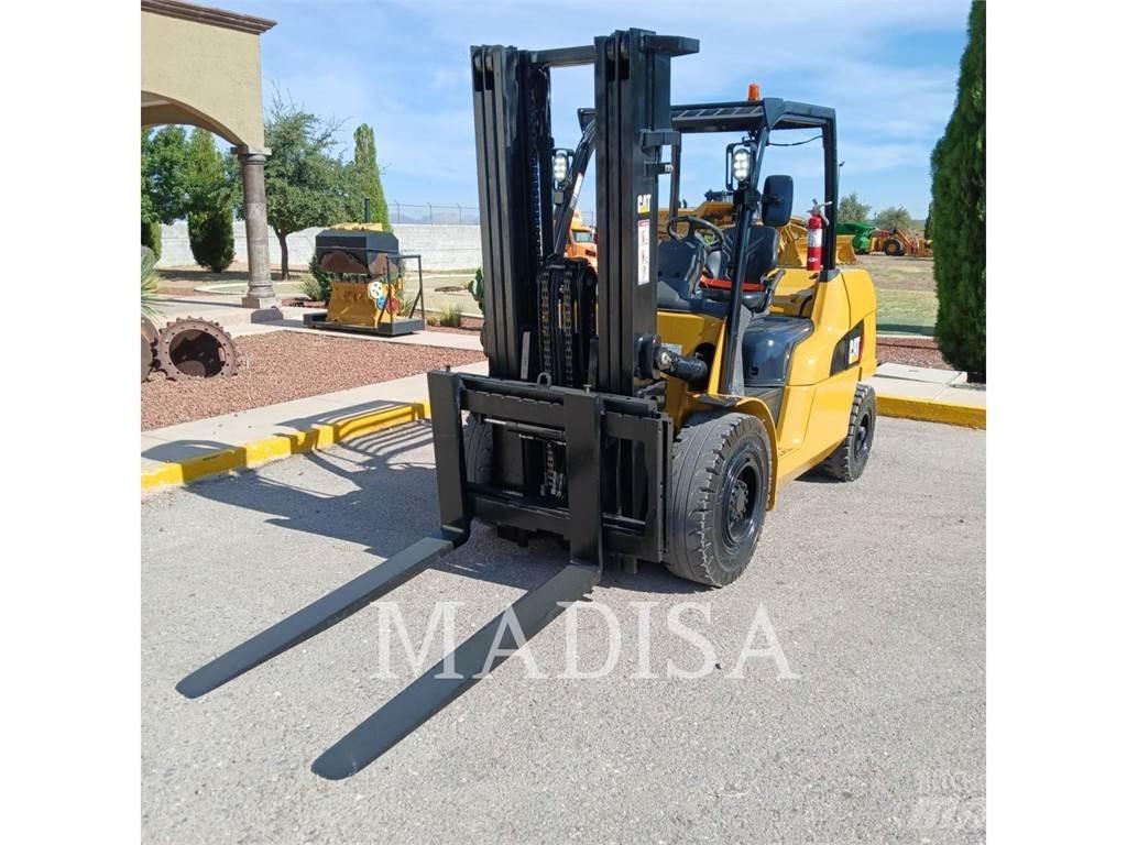 CAT LIFT TRUCKS DP50NM Carrelli elevatori diesel