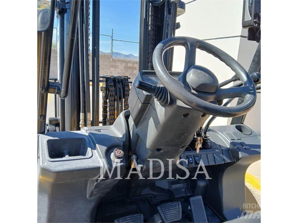 CAT LIFT TRUCKS DP50NM1 Carrelli elevatori diesel