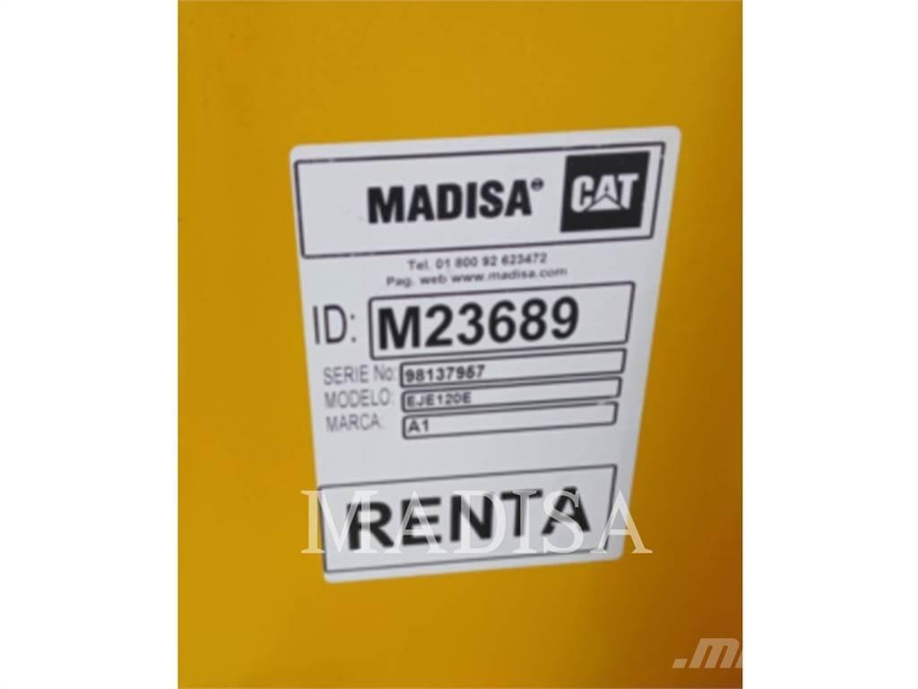 CAT LIFT TRUCKS EJE120E Trattori Forestali