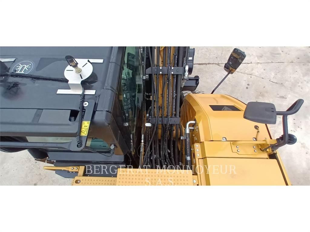 CAT M314 Escavatori gommati