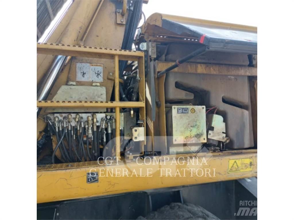 CAT M318C Escavatori gommati