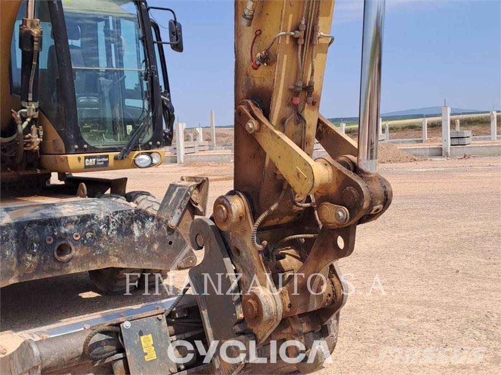 CAT M318D Escavatori gommati