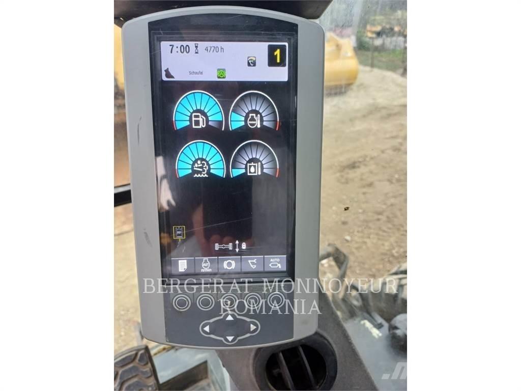 CAT M318F Escavatori gommati