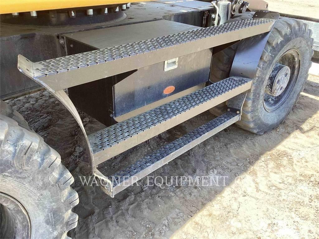 CAT M318F Escavatori gommati