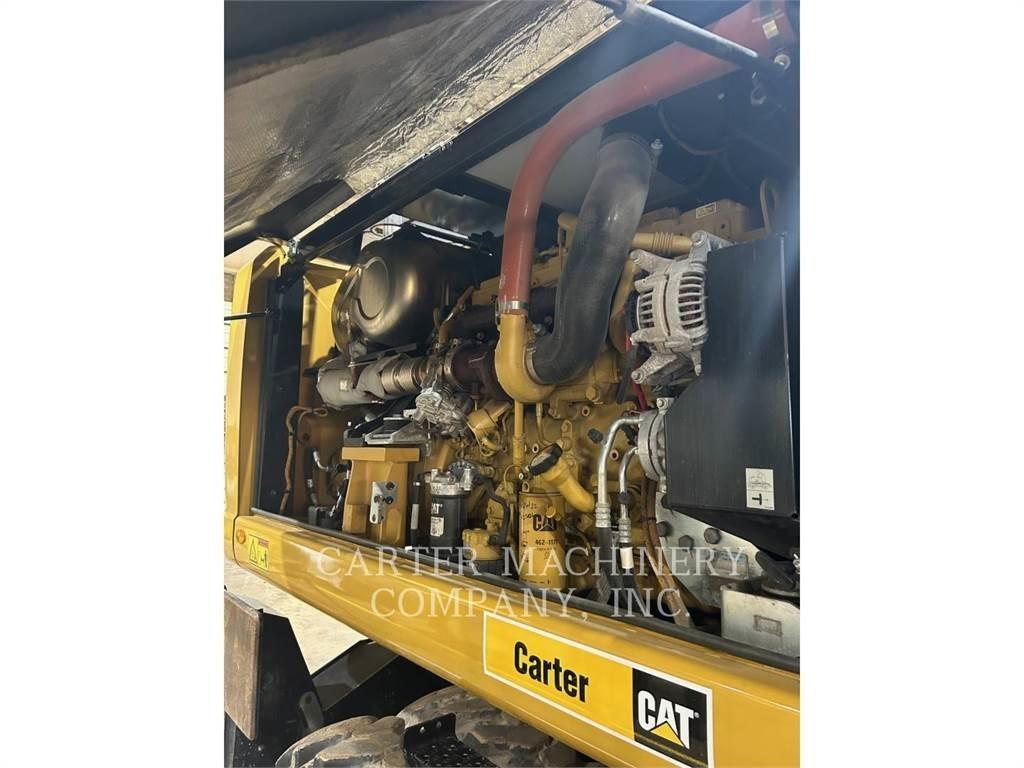 CAT M322F Escavatori gommati