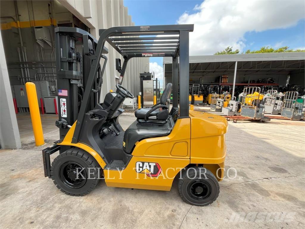 CAT MCFDP25N5-D Carrelli elevatori diesel