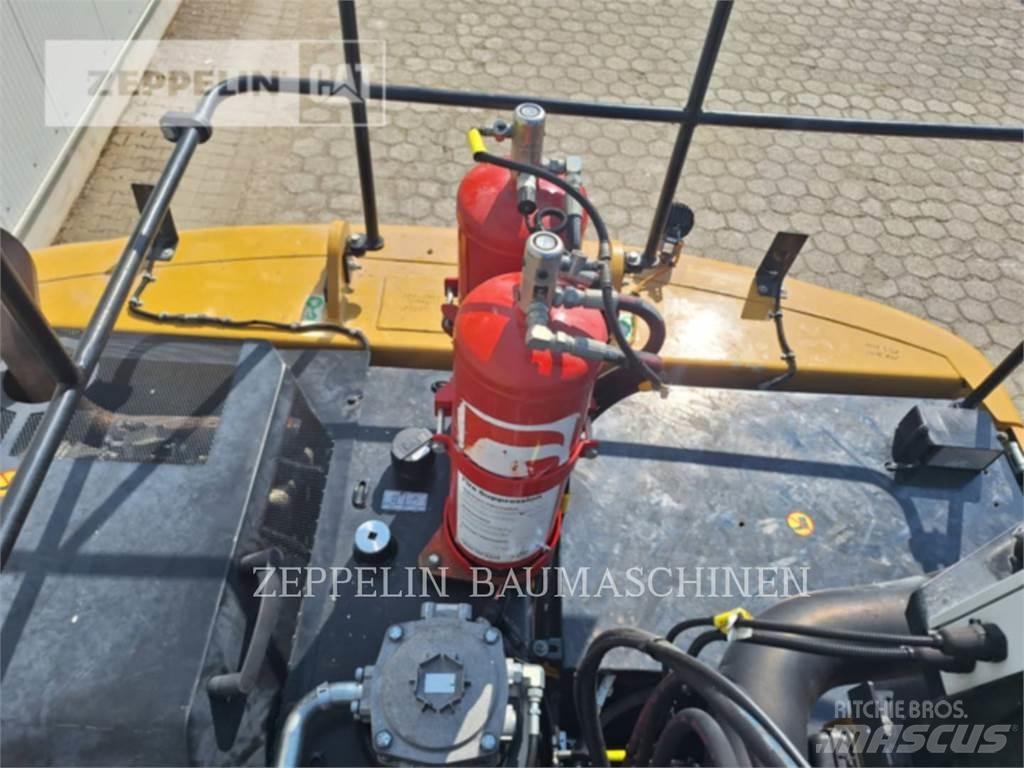 CAT MH3022-06C Escavatori da demolizione