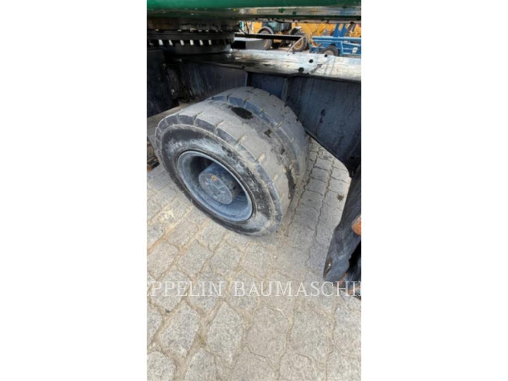 CAT MH3024-06C Escavatori da demolizione
