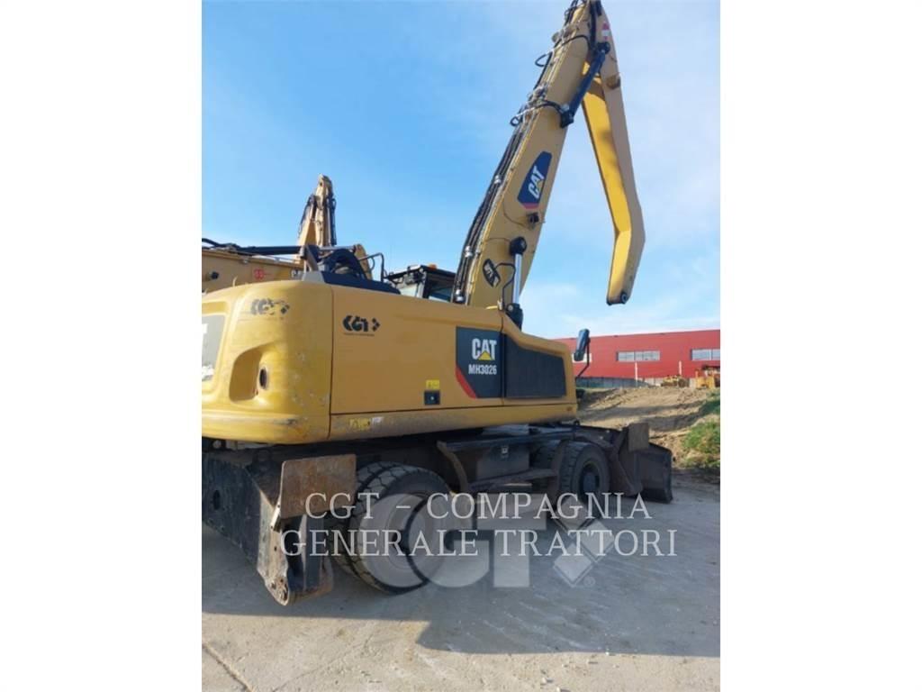 CAT MH3026 Escavatori gommati