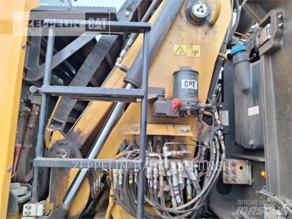 CAT MH3026-06C Escavatori da demolizione