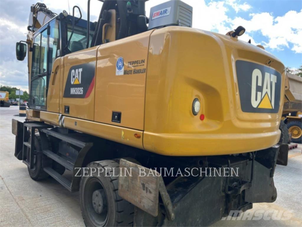 CAT MH3026-06C Escavatori da demolizione